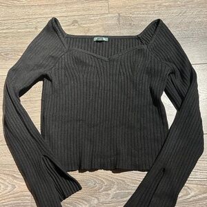 Wild fable black top   Slit sleeves